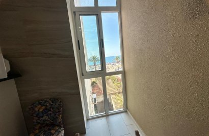 Revente - Apartamento - Torrevieja - Paseo maritimo