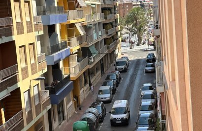 Revente - Apartamento - Torrevieja - Paseo maritimo