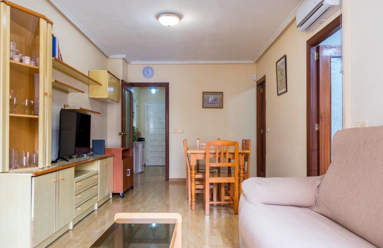 Revente - Apartamento - Torrevieja - El molino