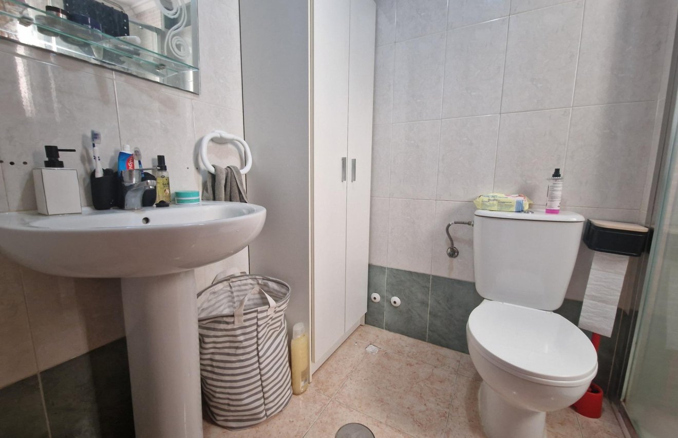 Resale - Apartamento - Torrevieja - Centro