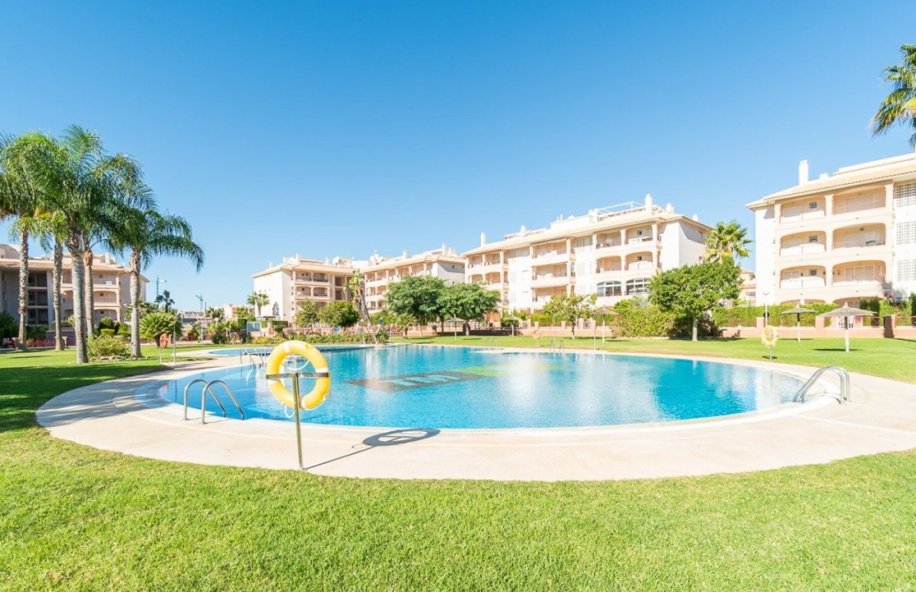 Reventa - Planta baja - Orihuela Costa - Playa Flamenca