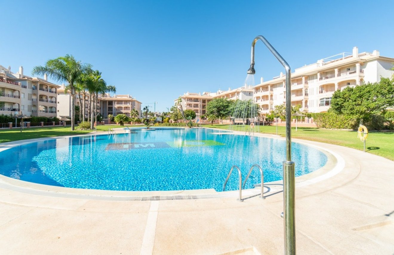 Reventa - Planta baja - Orihuela Costa - Playa Flamenca