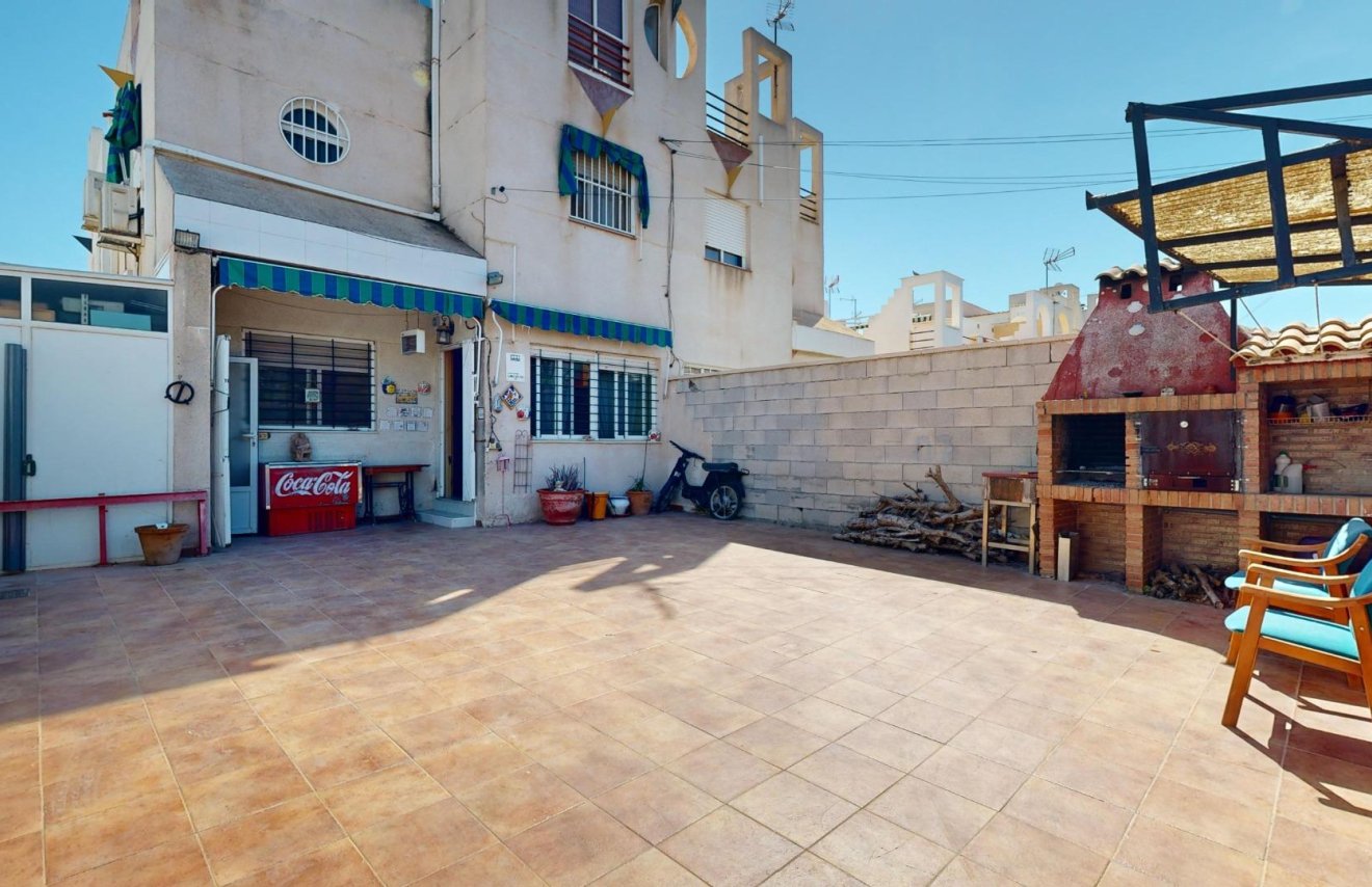 Revente - Casa Tipo Dúplex - Torrevieja - Torretas