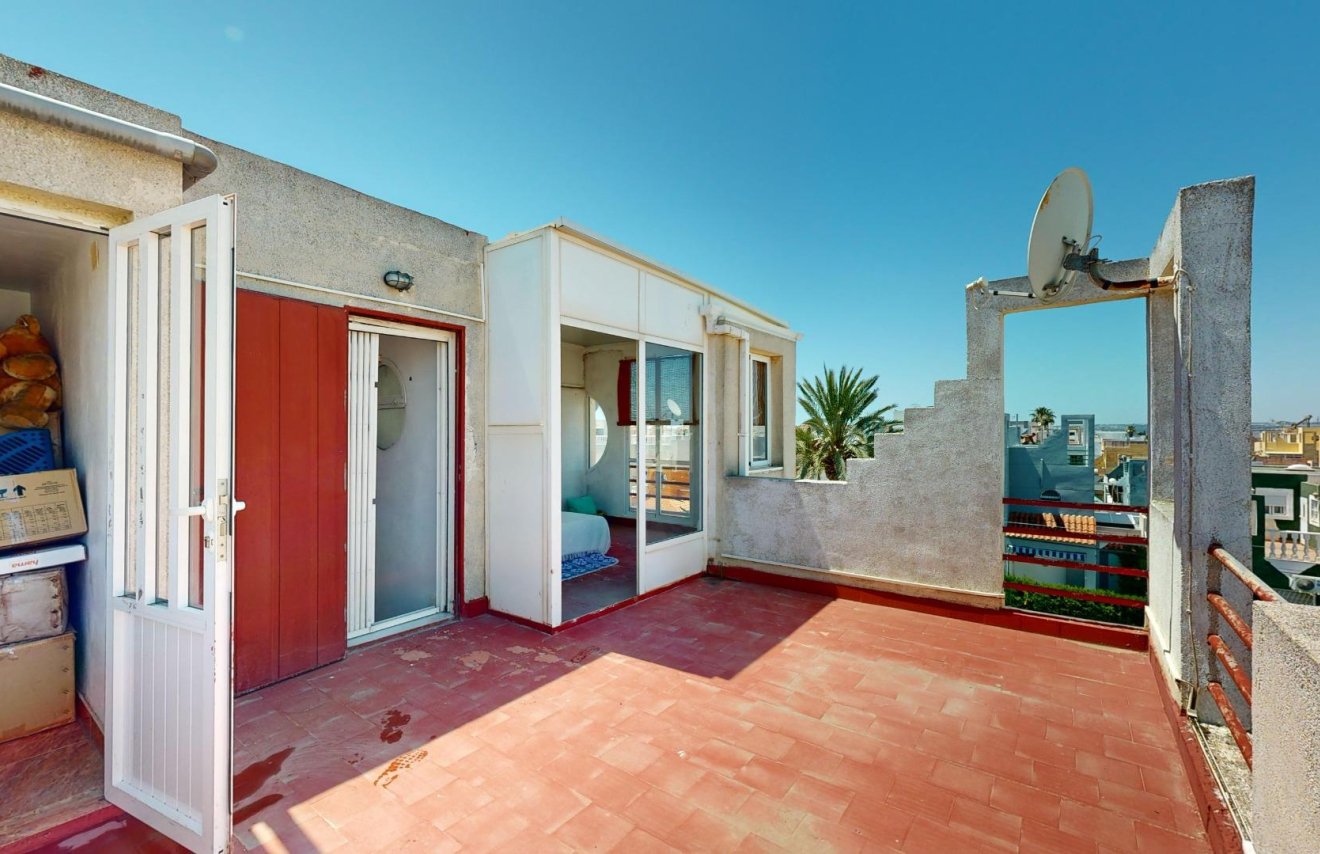 Revente - Casa Tipo Dúplex - Torrevieja - Torretas