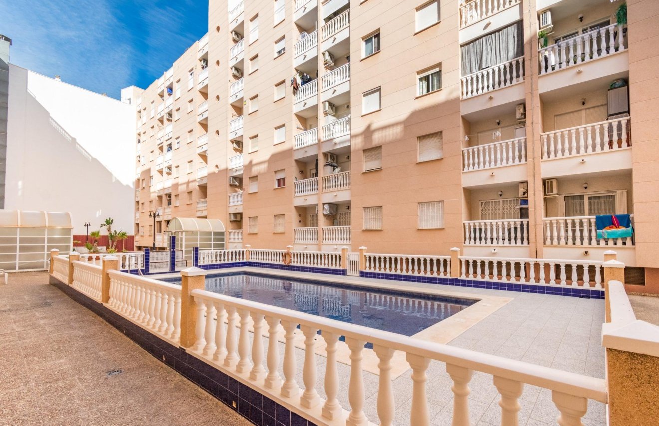 Revente - Apartamento - Torrevieja - Estacion de autobuses