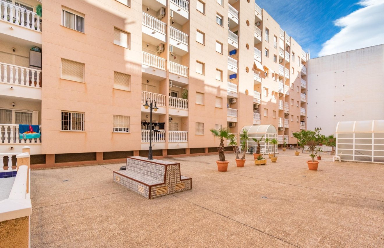 Revente - Apartamento - Torrevieja - Estacion de autobuses