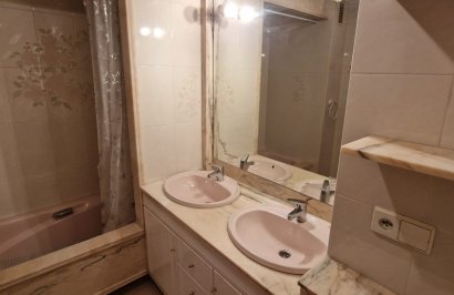 Resale - Apartamento - Torrellano - Centro