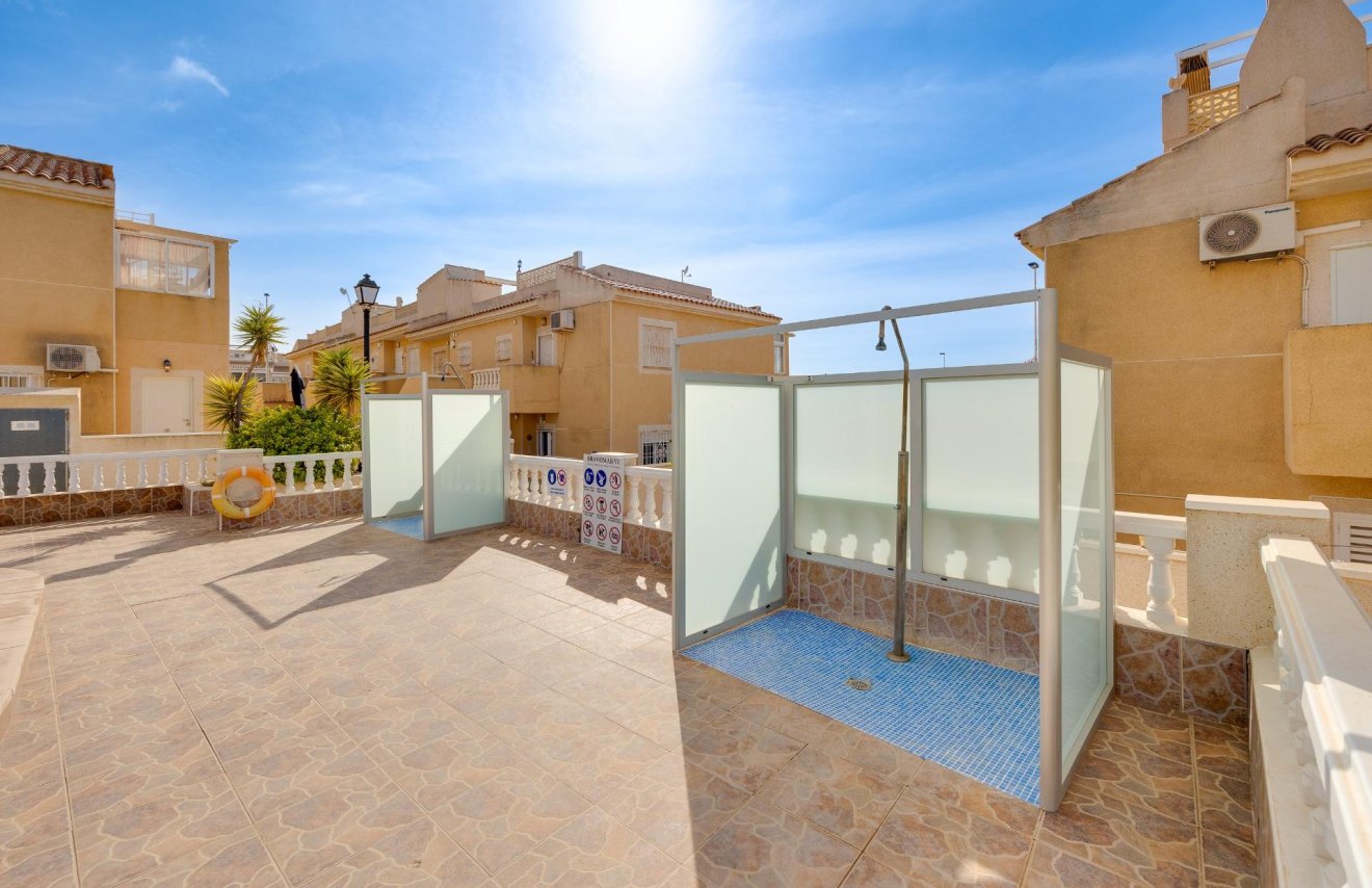 Revente - Bungalow Planta Baja - Torrevieja - Aguas nuevas 2