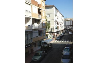 Resale - Apartamento - Torrevieja - Estacion de autobuses