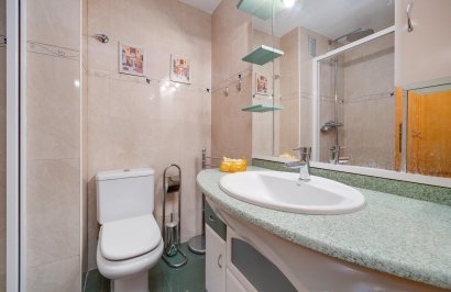 Resale - Apartamento - Torrevieja - Playa del Cura