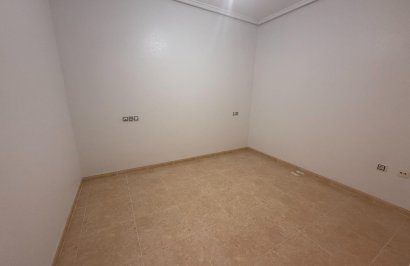 Revente - Apartamento - Torrevieja - Centro