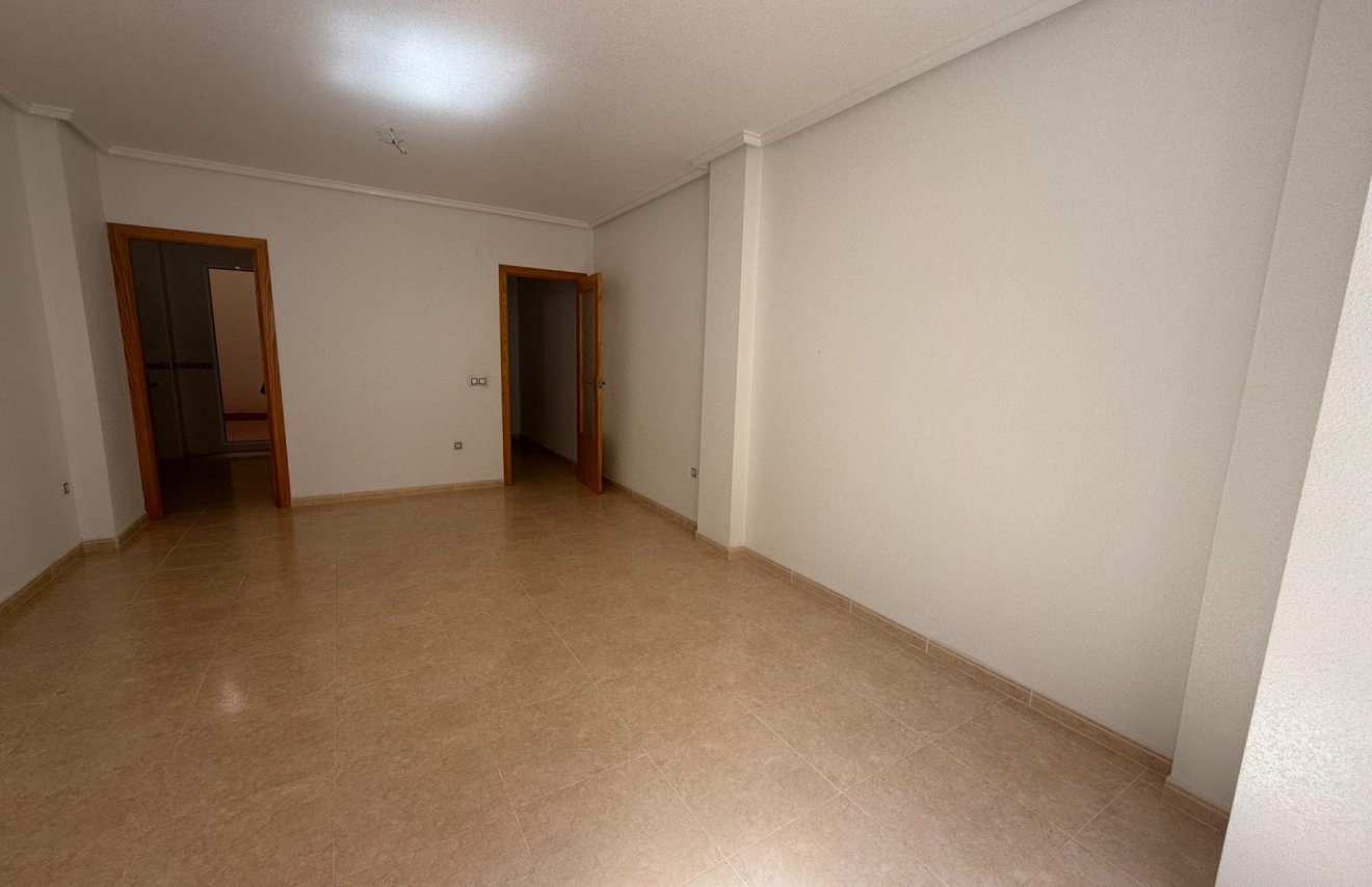 Revente - Apartamento - Torrevieja - Centro