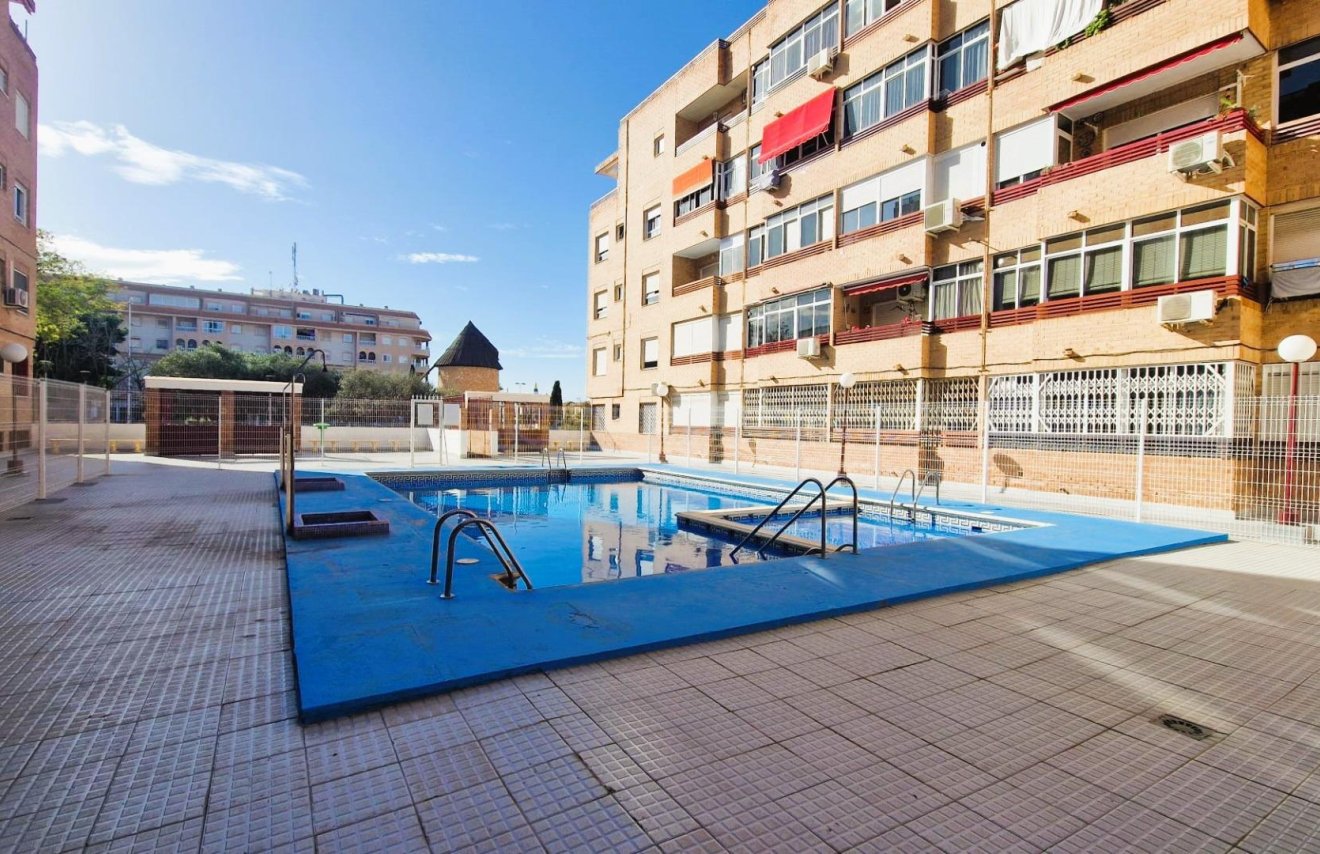 Revente - Apartamento - Torrevieja - Parque las naciones