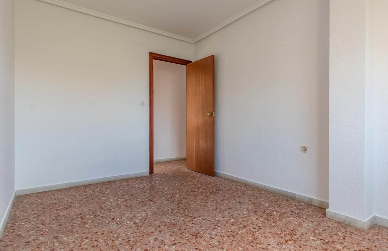 Revente - Apartamento - Torrevieja - Playa del Cura