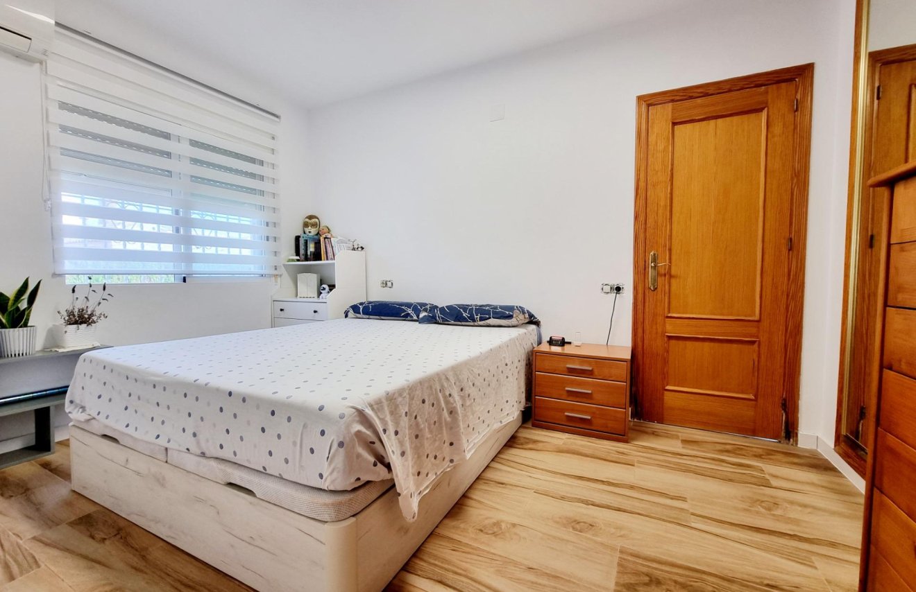 Revente - Villa - Torrevieja - San luis