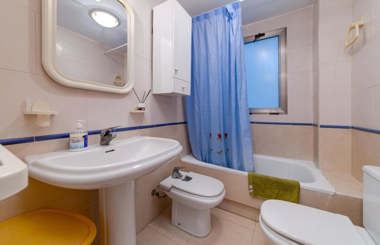 Revente - Apartamento - Torrevieja - Playa de los Locos