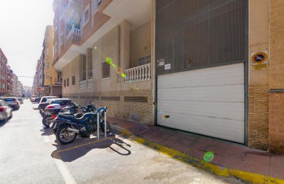 Resale - Apartamento - Torrevieja - Habaneras