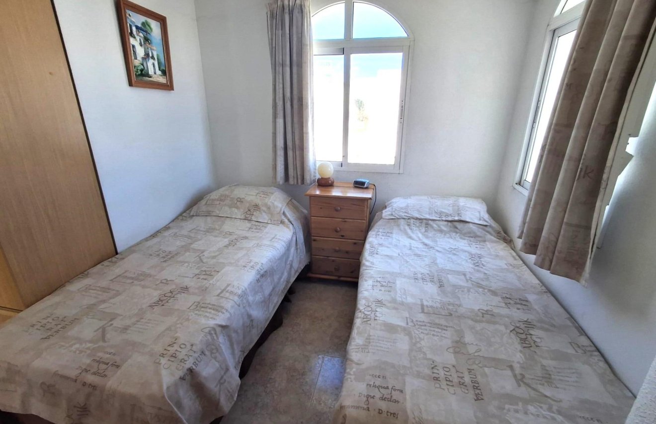 Revente - Bungalow - Torrevieja - Doña ines