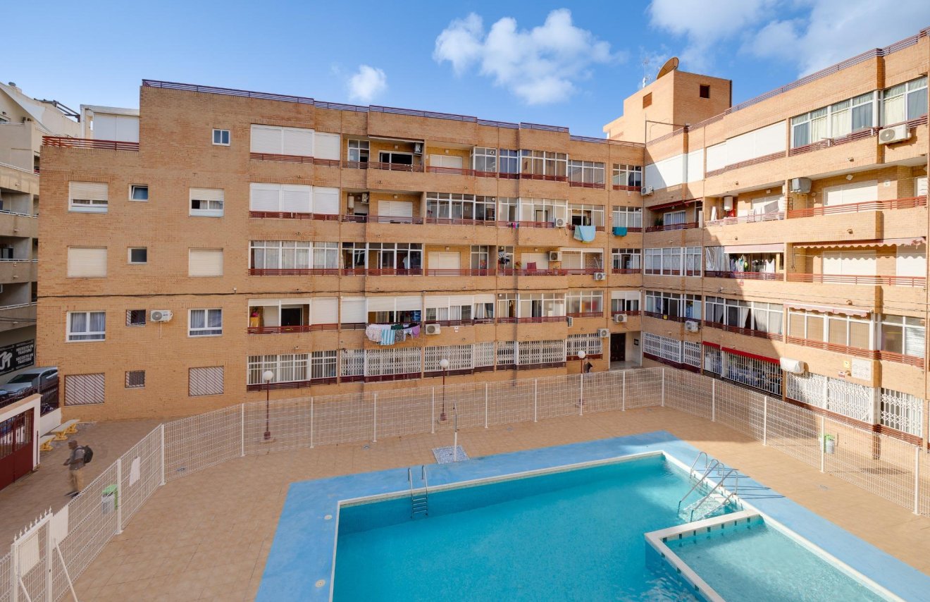 Revente - Apartamento - Torrevieja - Centro