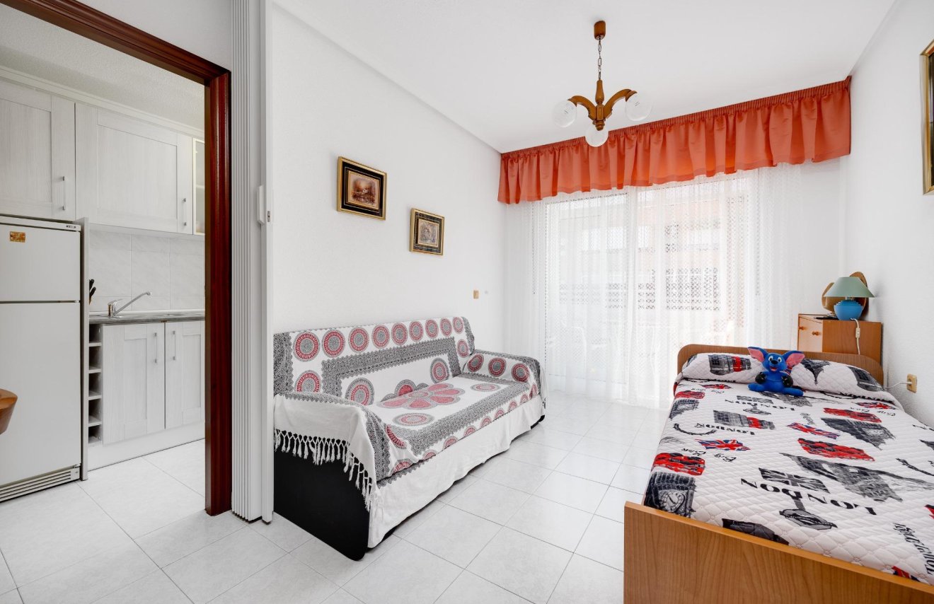 Revente - Apartamento - Torrevieja - Centro