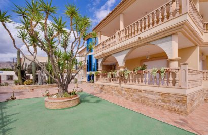 Reventa - Villa de Lujo - Orihuela - Desamparados-Hurchillo-Torremendo