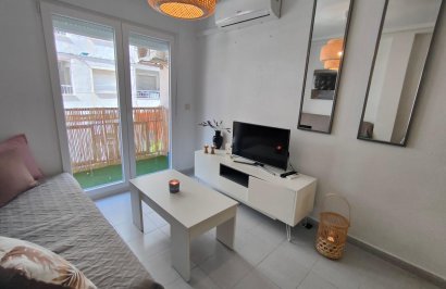 Resale - Apartamento - Torrevieja - Playa del Cura