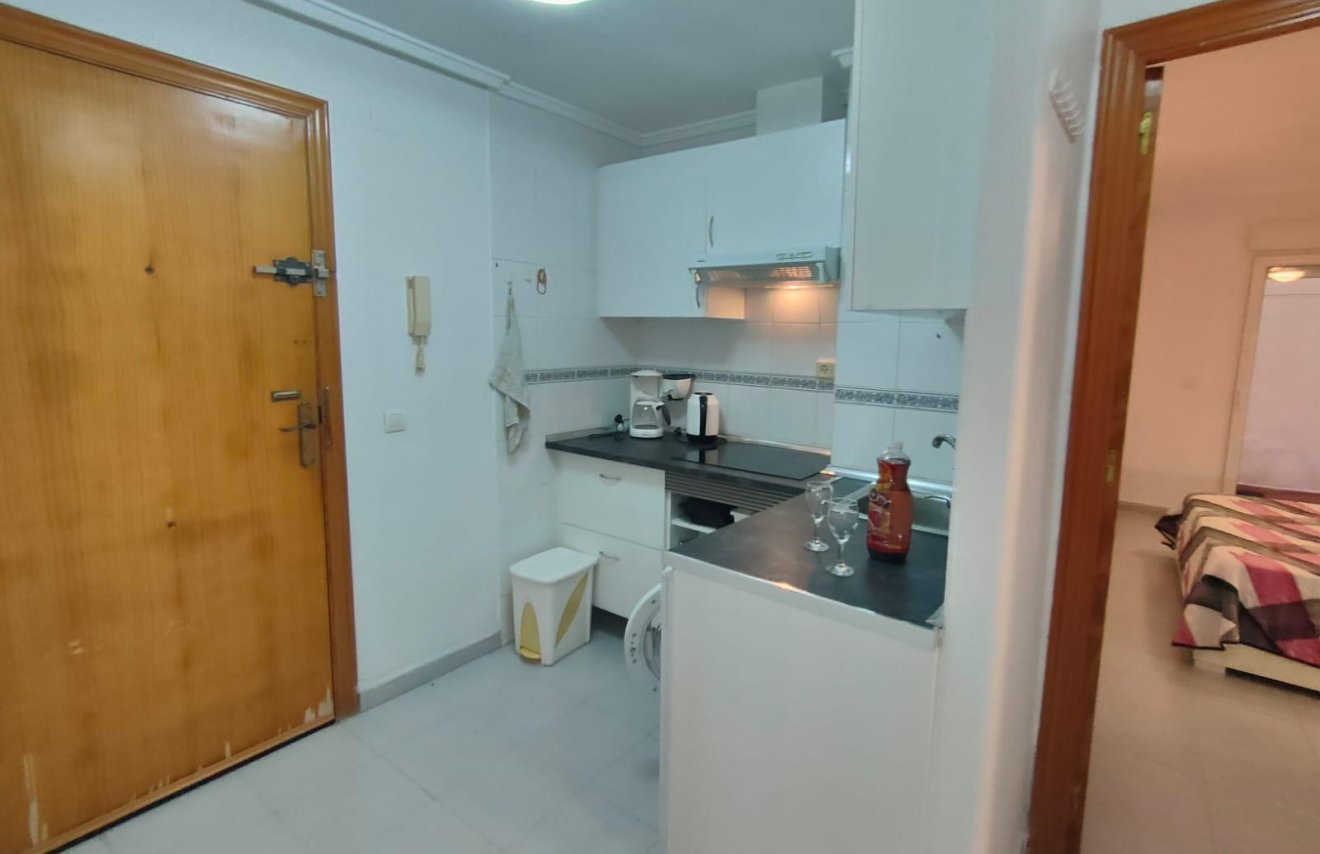 Revente - Apartamento - Torrevieja - Playa del Cura