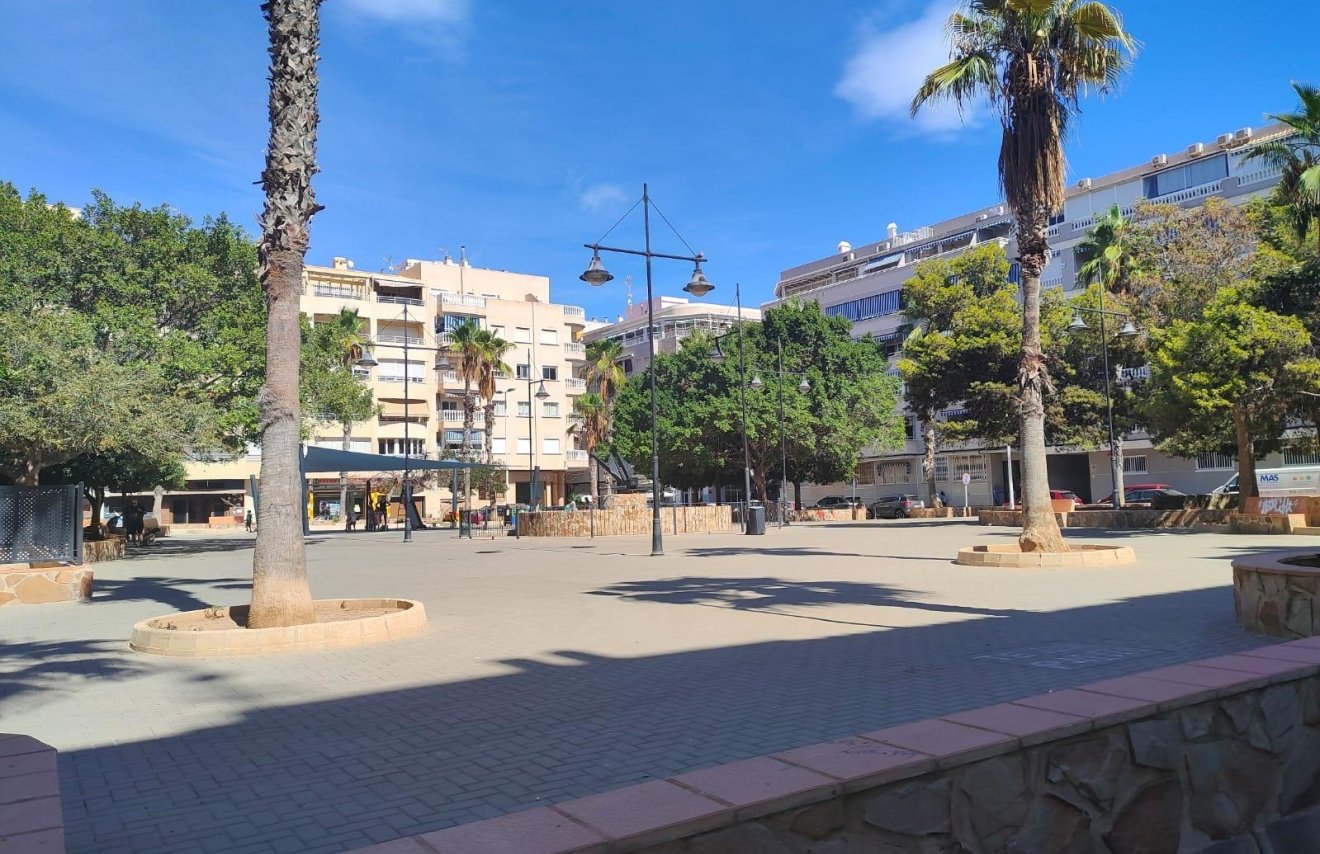 Reventa - Apartamento - Torrevieja - Playa del Cura