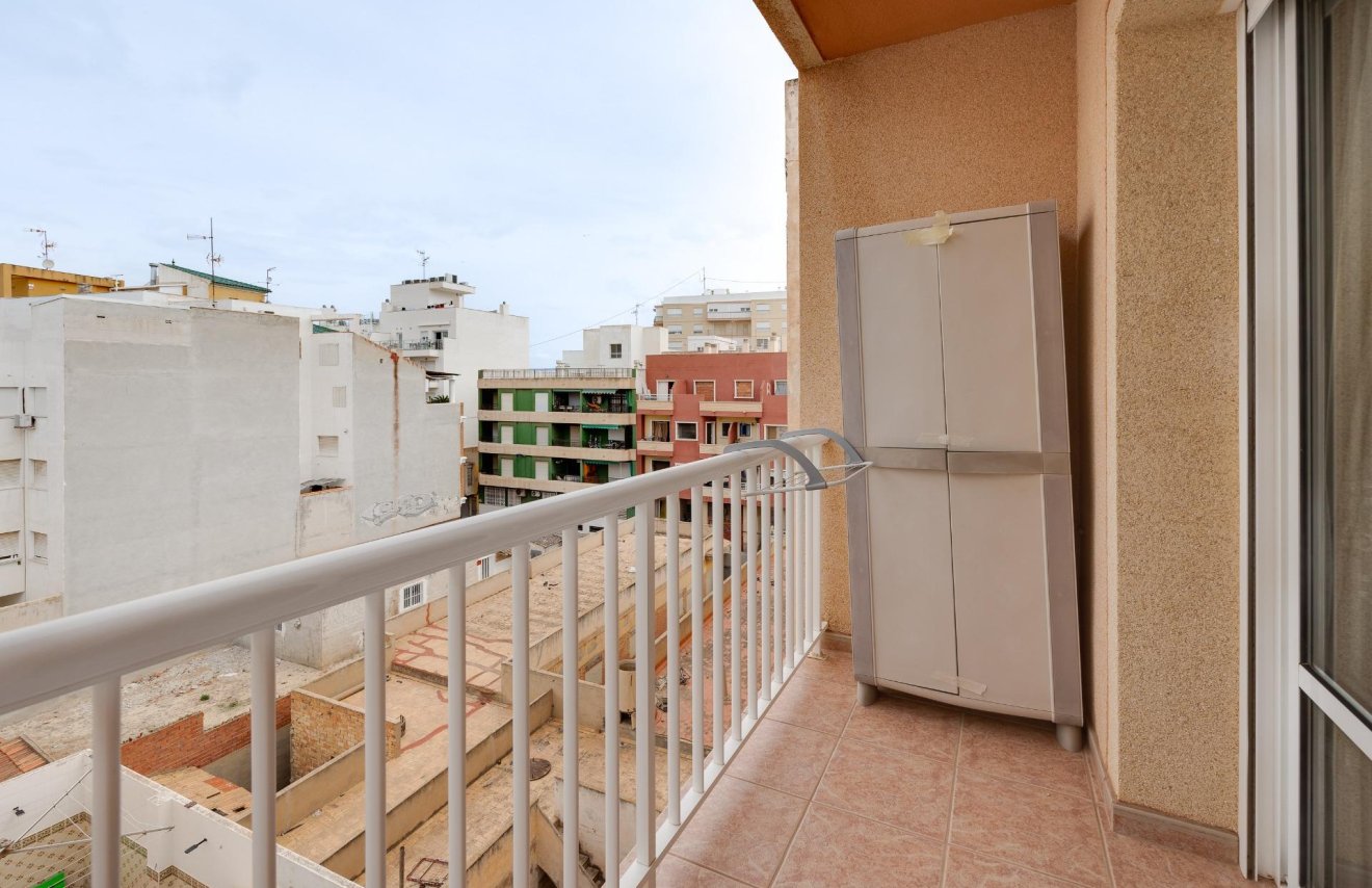 Reventa - Apartamento - Torrevieja - Playa del Cura