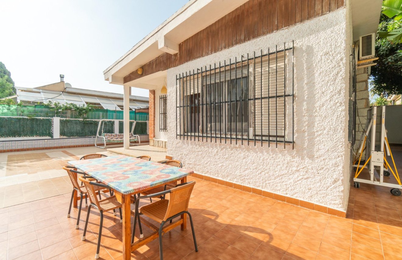 Revente - Casa - Torrevieja - Aguas nuevas 1