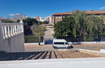 Resale - Townhouse - Torrevieja - Estacion de autobuses