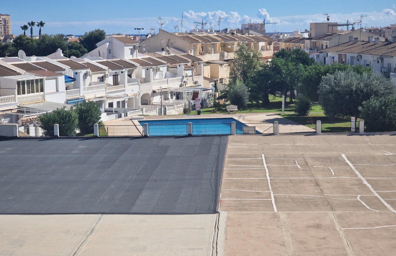 Reventa - Adosado - Torrevieja - Estacion de autobuses