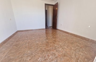 Resale - Townhouse - Torrevieja - Estacion de autobuses