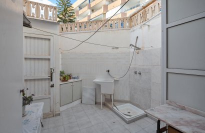 Resale - Townhouse - Torrevieja - Acequion