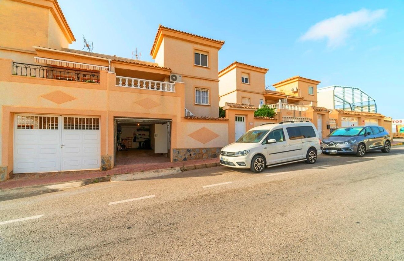 Resale - Townhouse - Torrevieja - Los altos