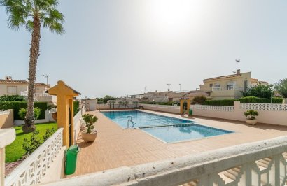 Resale - Townhouse - Torrevieja - Los altos