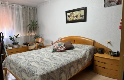 Resale - Casa Tipo Dúplex - Torrevieja - Playa de los Naufragos