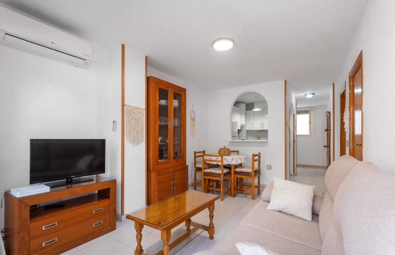 Reventa - Apartamento - Torrevieja - Playa de los Locos