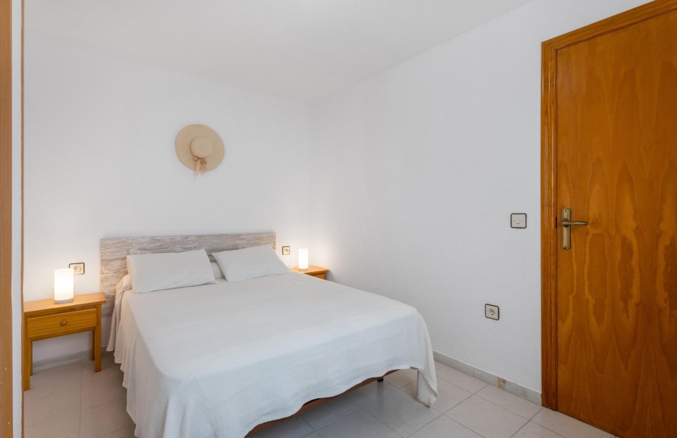 Reventa - Apartamento - Torrevieja - Playa de los Locos