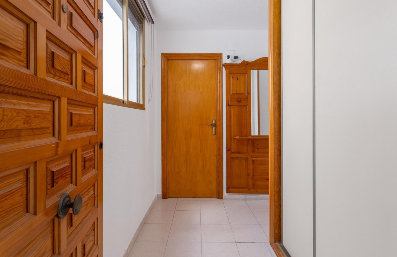 Reventa - Apartamento - Torrevieja - Playa de los Locos