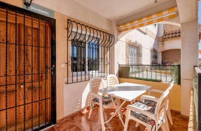 Resale - Bungalow Planta Baja - Torrevieja - Aguas Nuevas