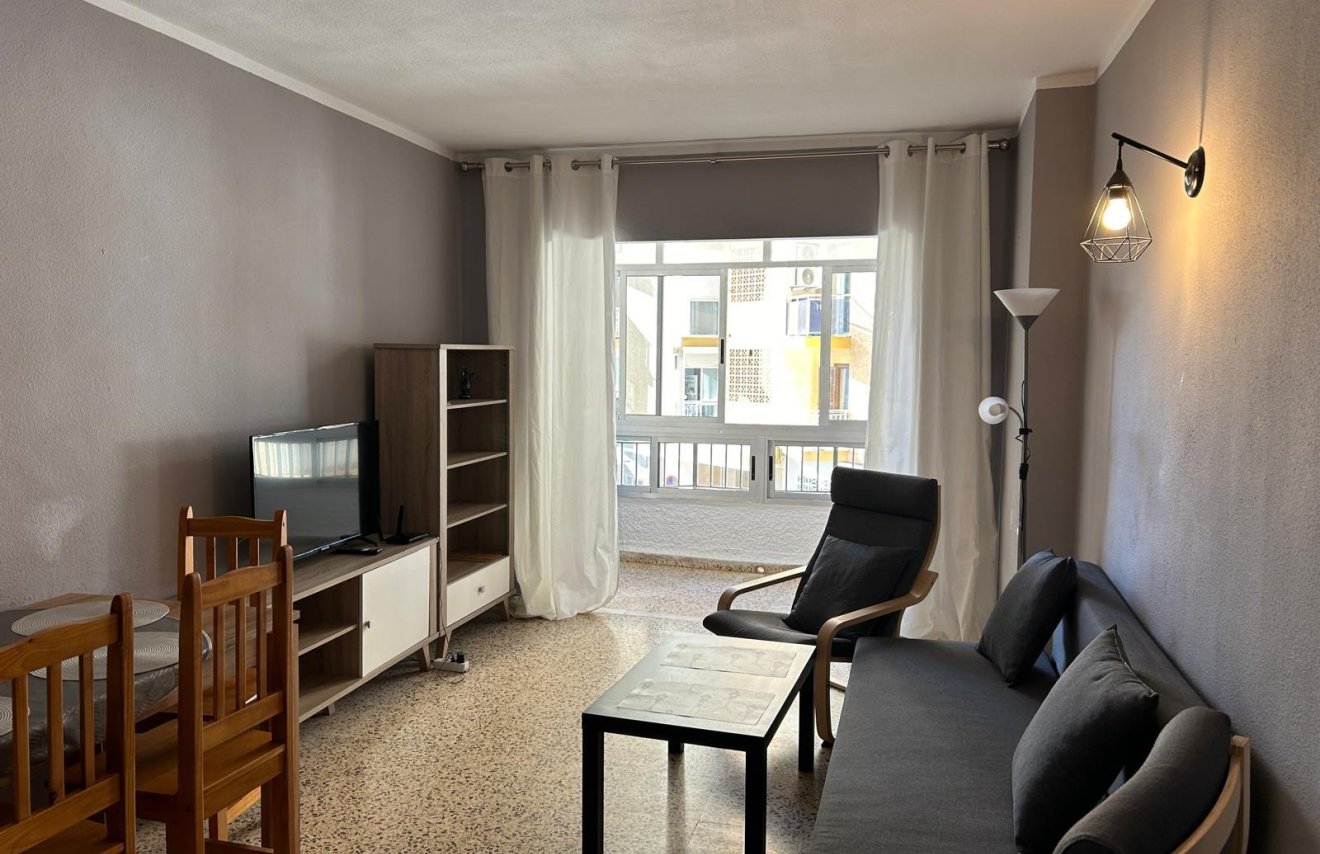 Reventa - Apartamento - Torrevieja - Playa del Cura