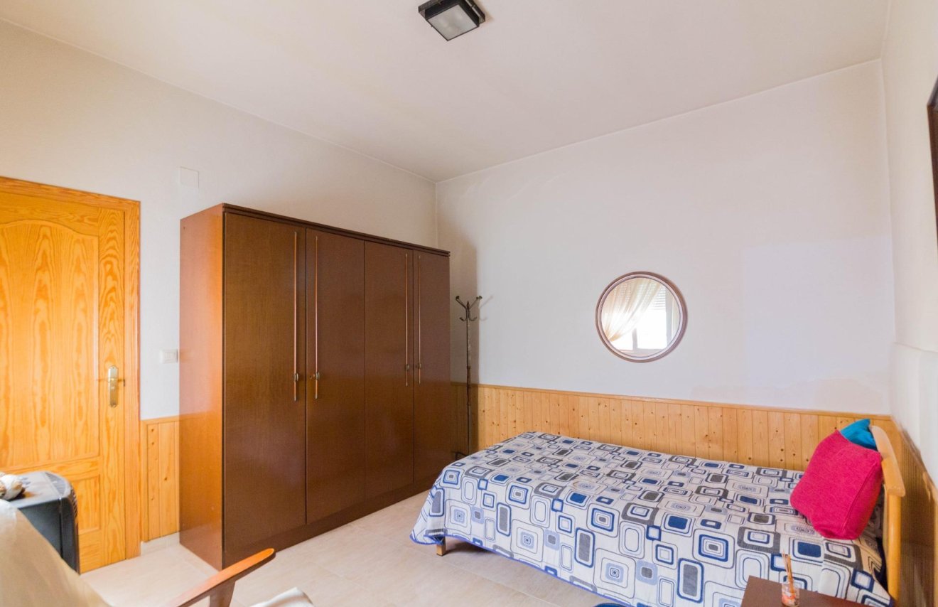 Resale - Casa - Orihuela - La Matanza