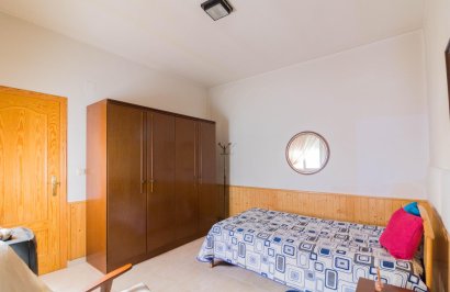 Resale - Casa - Orihuela - La Matanza