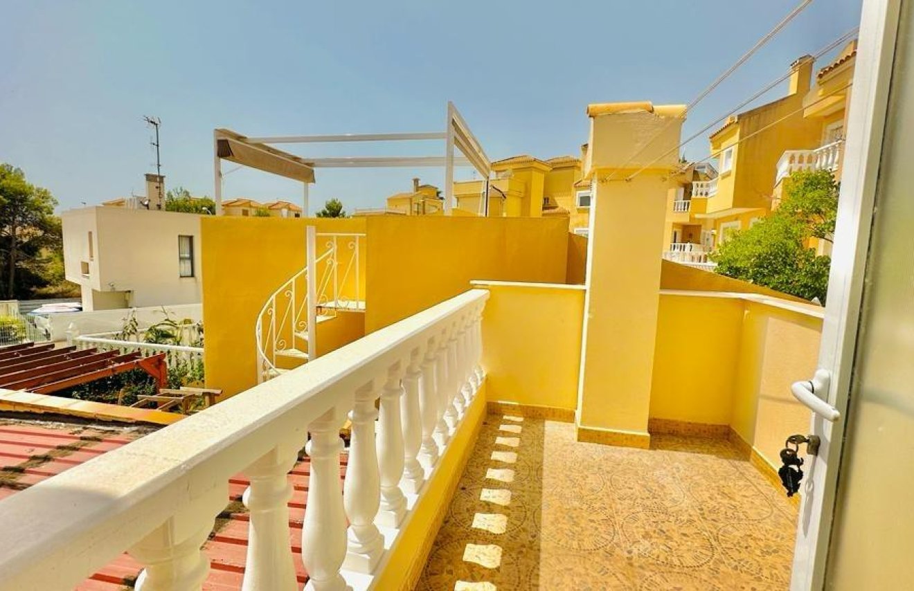 Resale - Villa - Orihuela Costa - Las Filipinas