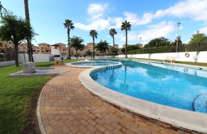 Resale - Townhouse - Torrevieja - Aguas nuevas 1