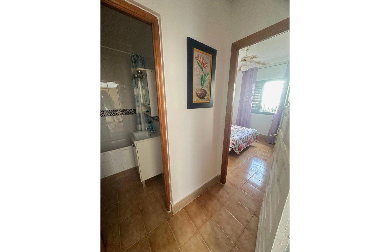 Resale - Bungalow Planta Baja - Torrevieja - Calas blanca