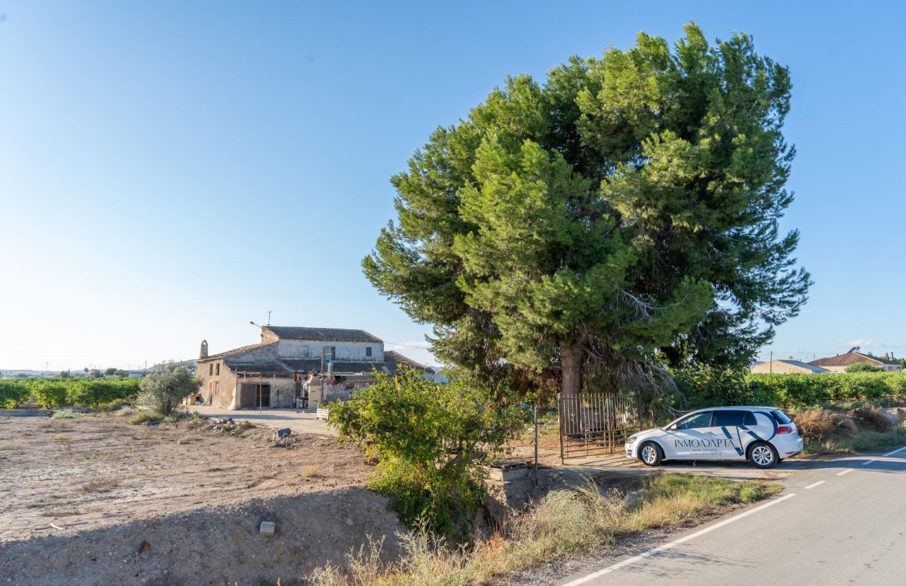 Revente - Casa con terreno - Orihuela - Molins-Campaneta-San Bartolomé