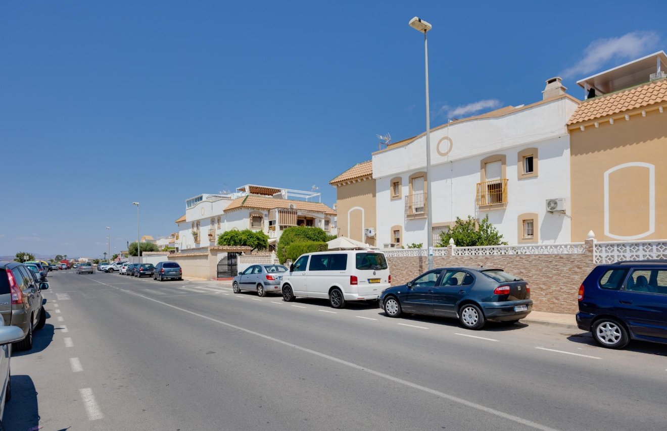 Reventa - Bungalow Planta Alta - Torrevieja - Centro