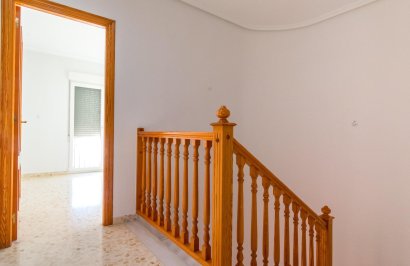 Resale - Chalet - San Isidro - CENTRO